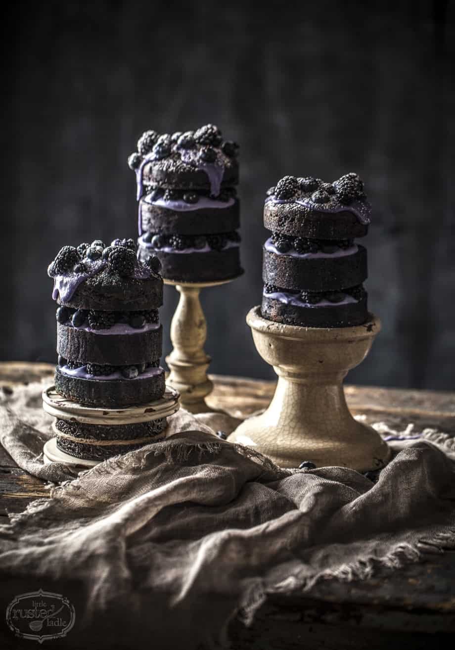 Mini Bundt Cakes Using Aunt Sue's Famous Pound Cake