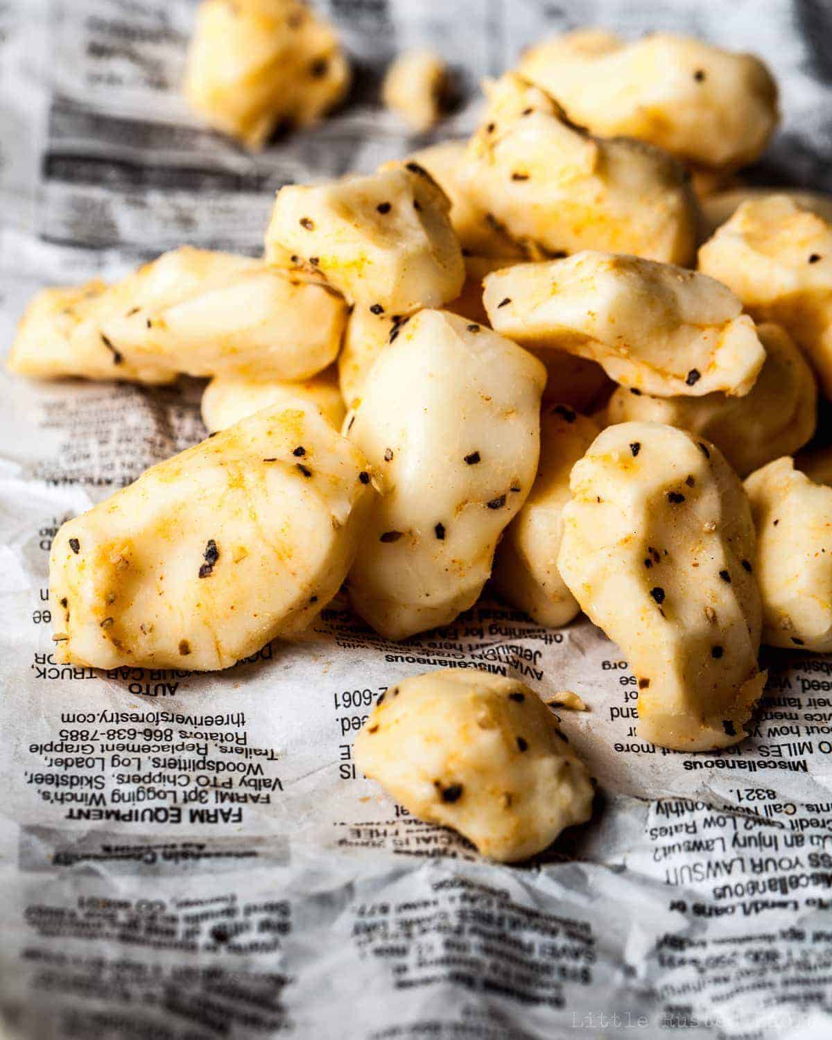 Poutine Recipe March Madness Party Appetizer - Little Rusted Ladle - Jena Carlin Photography -002 96 WM