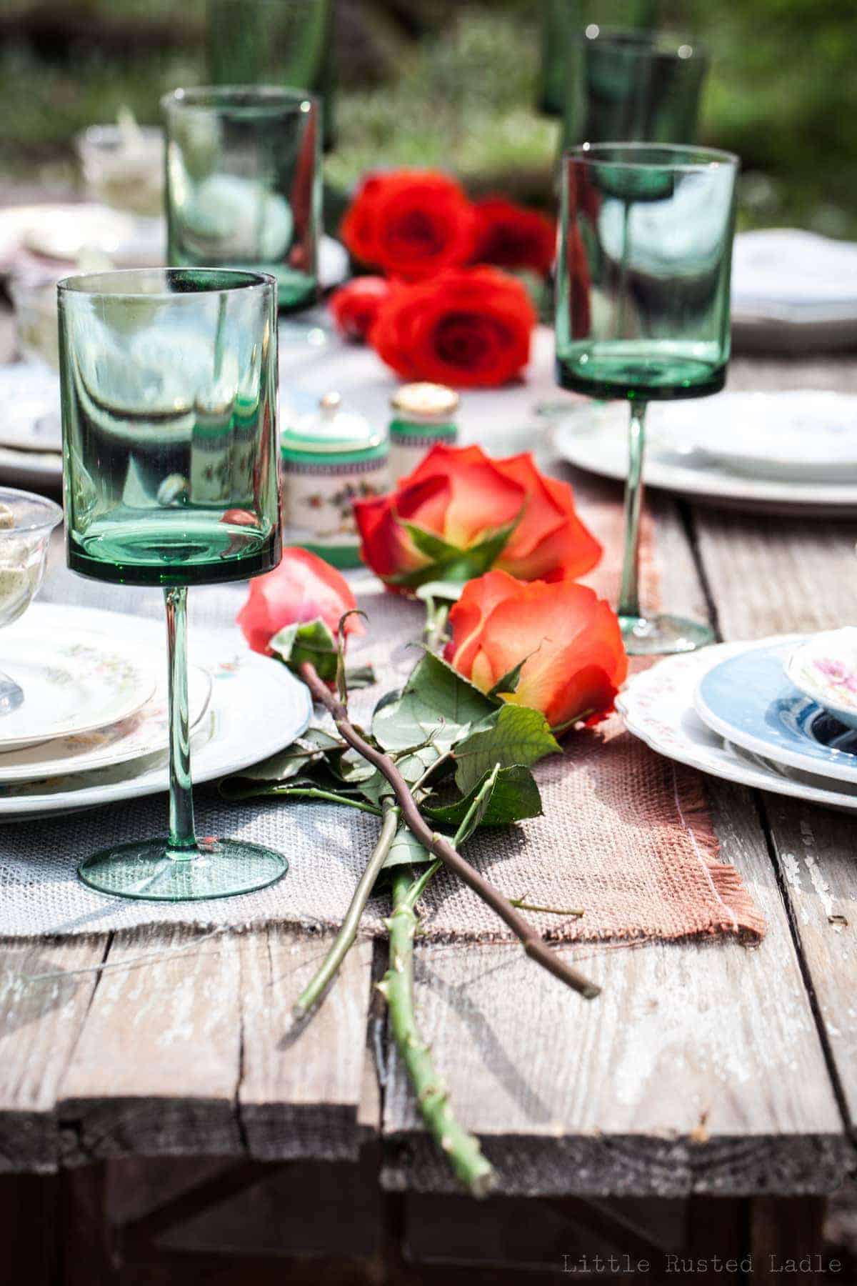 Avocado Key Lime Chia Pudding and Natural Dip Dyed Table Runner - 007 - WebWM