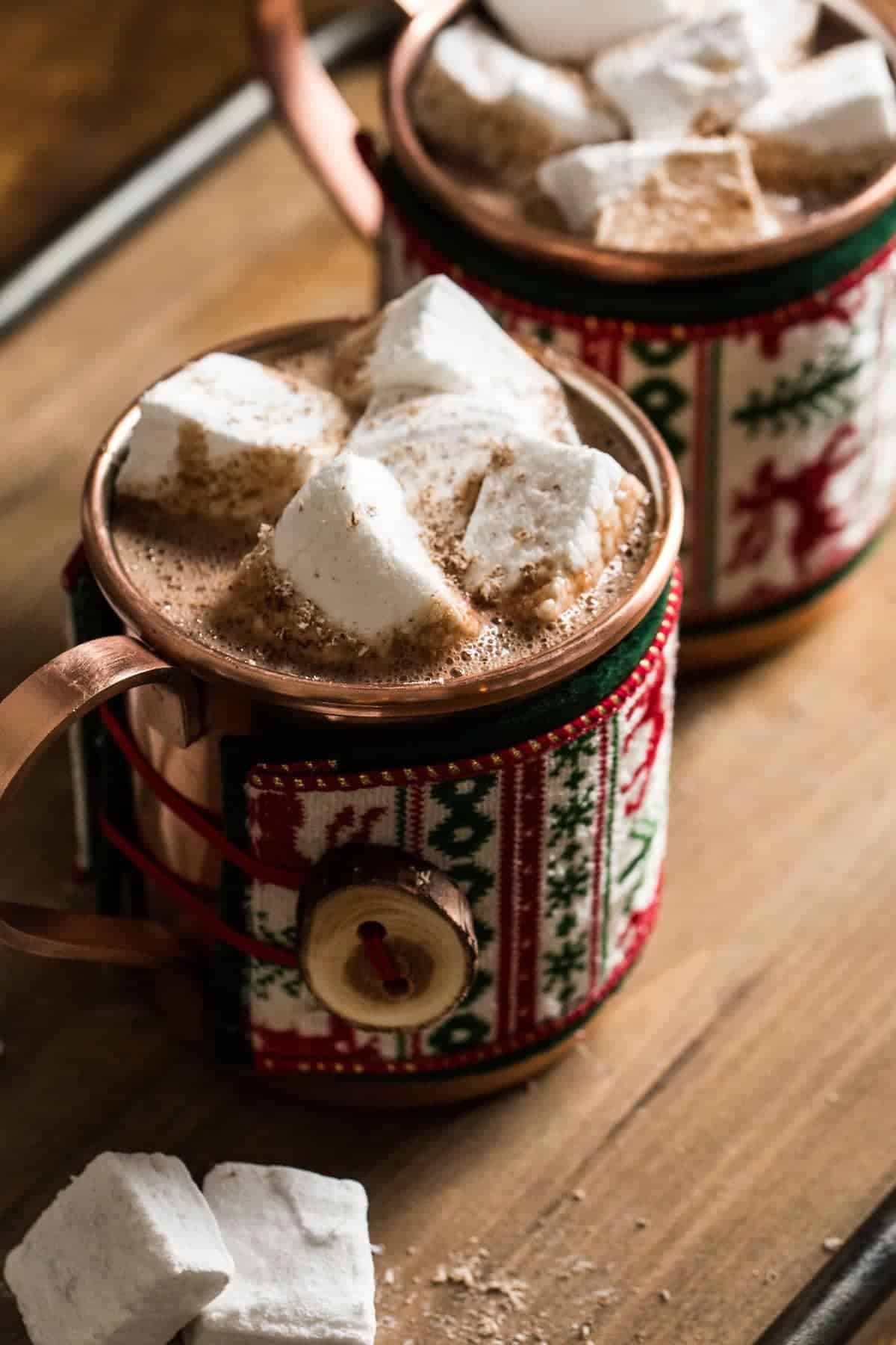 homemade-marshmallows-recipe-fluffy-sweet-and-so-easy-hot-cocoa-little-rusted-ladle-food-photography-web-5