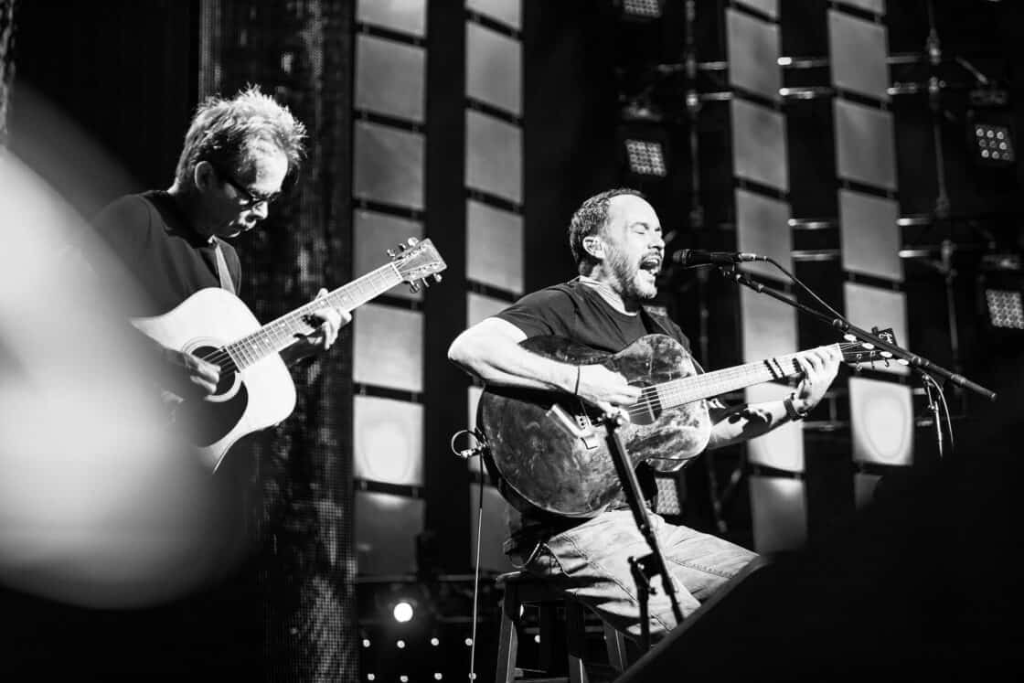 Dave Matthews and Tim Reynolds playing guitar and singing at Farm Aid