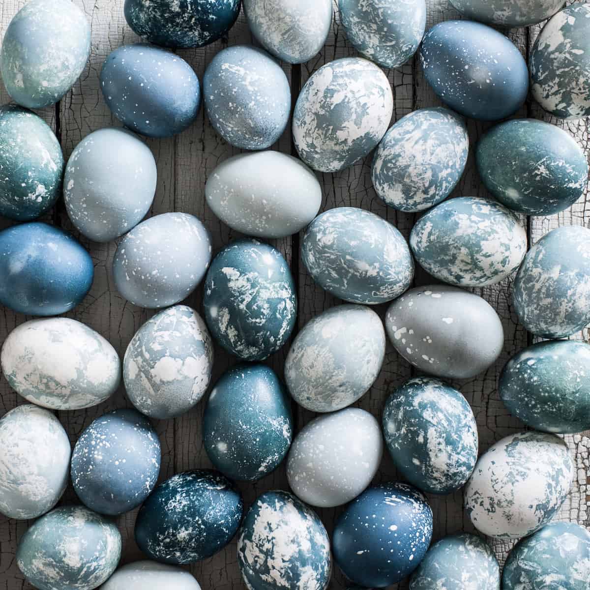 True Blue : Natural Easter Egg Dyeing